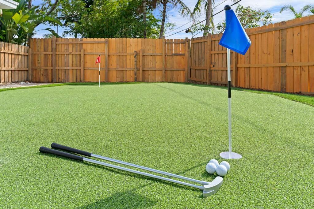 Waterfront-Heated Pool-Mini Golf-Game Room-2Mi Beach Fort Lauderdale Exterior foto