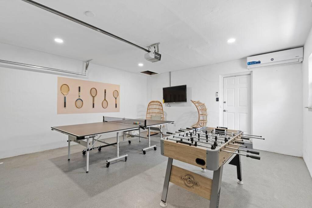 Waterfront-Heated Pool-Mini Golf-Game Room-2Mi Beach Fort Lauderdale Exterior foto